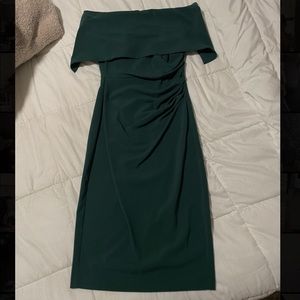Vince Camuto emerald green popover dress 0 but tailored to fit like 00p